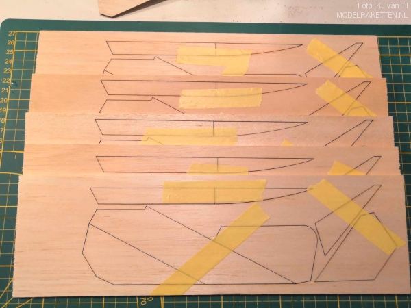 Aeronaut SR-714-BlackBird Rocket Glider